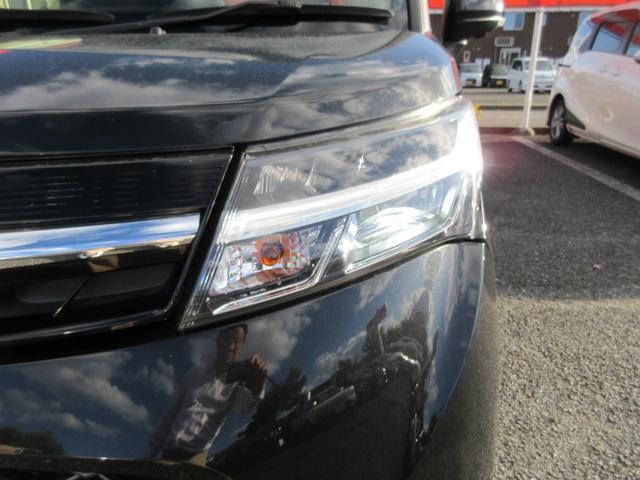 タンク カスタムG スマートアシスト3 1年走行無制限保証 除菌シートクリーニング ナビ 全方位カメラ フルセグTV Bluetooth HDMI シートヒーター LEDライト オートハイビーム 両側パワースライドドア(65枚目)