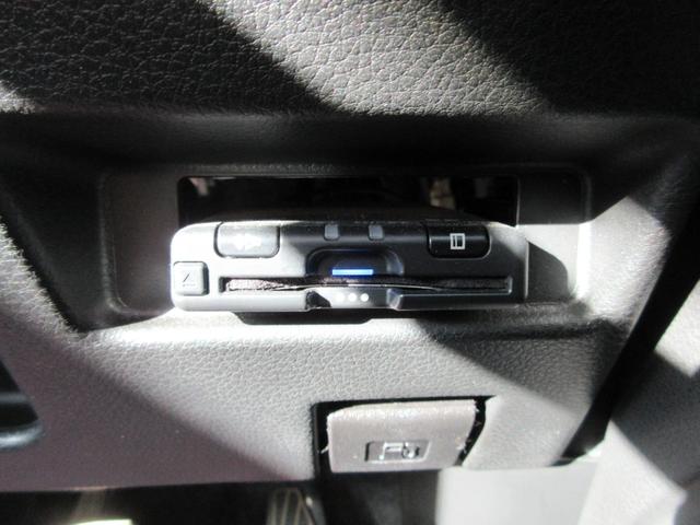 スペーシアカスタム ハイブリッドＸＳターボ　１年走行無制限保証　除菌シートクリーニング　デュアルカメラブレーキサポート　ナビ　Ｂｌｕｅｔｏｏｔｈ　地デジ　両側パワースライドドア　ＬＥＤライト　ハーフレザーシート　ドラレコ　ＥＴＣ　スマートキー（19枚目）