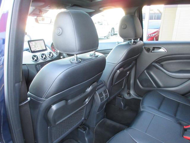 Bクラス B180 除菌シートクリーニング メーカーナビ バックカメラ フルセグTV Bluetooth 黒革シート シートヒーター パワーシート サンルーフ LEDライト ETC 純正17インチアルミ キーレスゴー(39枚目)