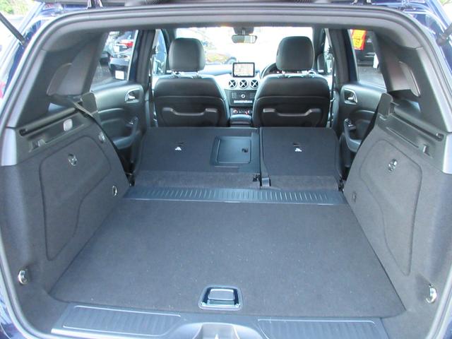 Bクラス B180 除菌シートクリーニング メーカーナビ バックカメラ フルセグTV Bluetooth 黒革シート シートヒーター パワーシート サンルーフ LEDライト ETC 純正17インチアルミ キーレスゴー(40枚目)