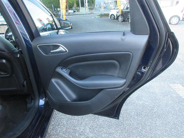 Bクラス B180 除菌シートクリーニング メーカーナビ バックカメラ フルセグTV Bluetooth 黒革シート シートヒーター パワーシート サンルーフ LEDライト ETC 純正17インチアルミ キーレスゴー(46枚目)