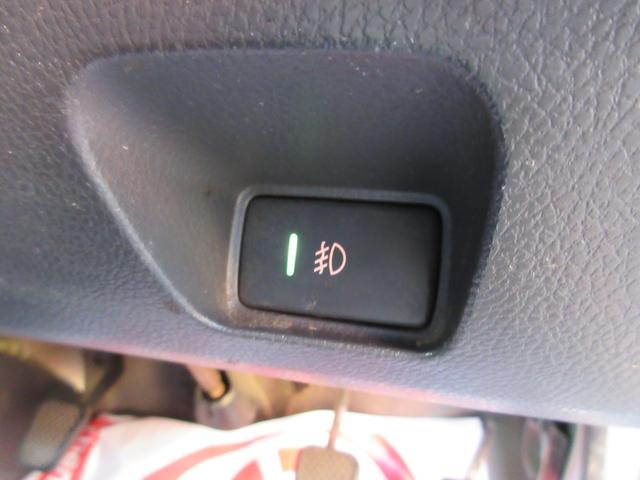 アクティトラック SDX 1年走行無制限保証 除菌シートクリーニング パワステ エアコン エアバック 荷台ライト フォグライト 5速マニュアル車 社外12インチアルミホイール ETC(18枚目)