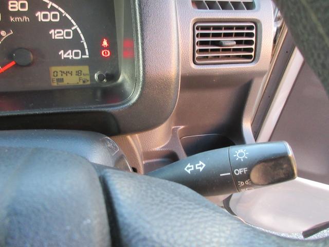 アクティトラック SDX 1年走行無制限保証 除菌シートクリーニング パワステ エアコン エアバック 荷台ライト フォグライト 5速マニュアル車 社外12インチアルミホイール ETC(19枚目)