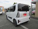 タント カスタムＲＳスタイルセレクション　１年走行無制限保証　除菌シートクリーニング　スマートアシスト　純正９インチナビ　パノラマモニター　フルセグＴＶ　Ｂｌｕｅｔｏｏｔｈ　ＤＶＤビデオ　両側パワースライドドア　ＬＥＤライト　プッシュスタート（4枚目）