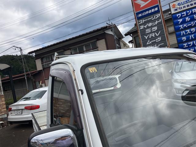 ミニキャブトラック TL 4WD オートマ 荷台ゲートプロテクター ドアバイザー 作業灯 メッキミラー タイミングベルト交換済 走行距離7.4万キロ 修復歴無し(10枚目)