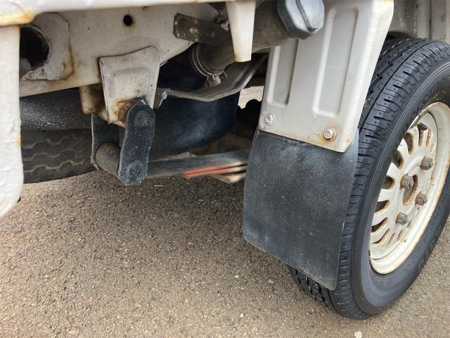 ミニキャブトラック TL 4WD オートマ 荷台ゲートプロテクター ドアバイザー 作業灯 メッキミラー タイミングベルト交換済 走行距離7.4万キロ 修復歴無し(19枚目)