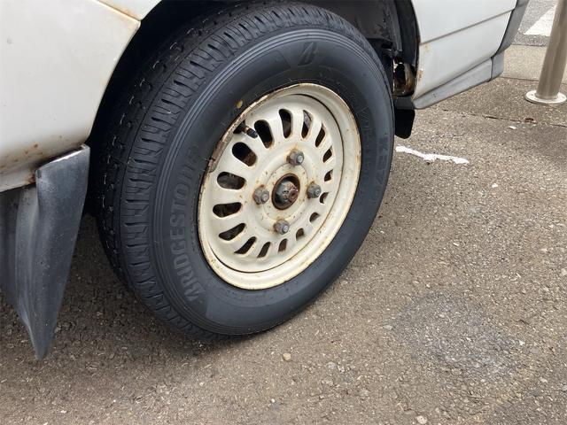 ミニキャブトラック TL 4WD オートマ 荷台ゲートプロテクター ドアバイザー 作業灯 メッキミラー タイミングベルト交換済 走行距離7.4万キロ 修復歴無し(24枚目)