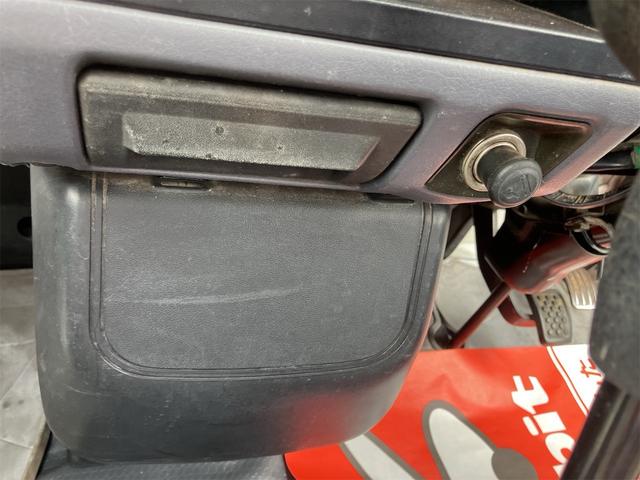 ミニキャブトラック TL 4WD オートマ 荷台ゲートプロテクター ドアバイザー 作業灯 メッキミラー タイミングベルト交換済 走行距離7.4万キロ 修復歴無し(48枚目)