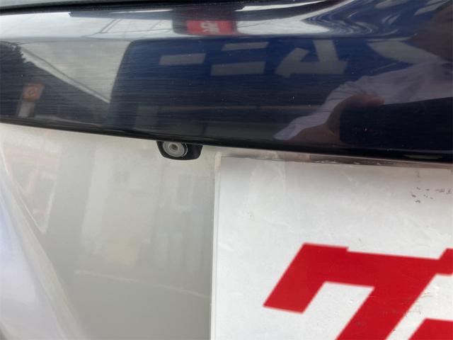 フィット １３Ｇ・Ｓパッケージ　ナビＴＶ　バックカメラ　ＥＴＣ　プッシュスタート　ＬＥＤヘッドライト　オートライト　フォグライト　横滑り防止　オートエアコン　走行距離９．９万キロ　車検令和８年１１月まで（17枚目）