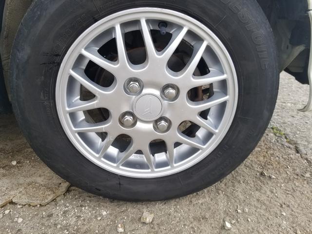 ミラジーノ ジーノ　フロアオートマ　カセットデッキ　運転席・助手席エアバッグ　エアコン　パワーステアリング　パワーウィンドウ　衝突安全ボディ　ドアバイザー　シガーライター　走行距離７万キロ　車検整備付き　修復歴有り（17枚目）
