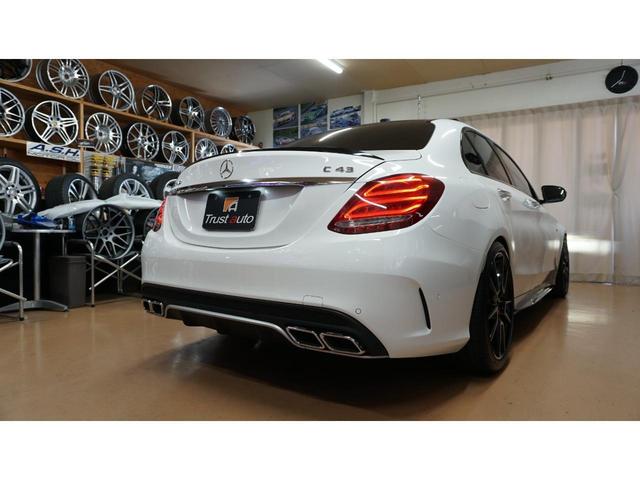 C43 4マチック エクスクルーシブPKG 新品H&Rダウンサス・ZEES Schllenzerマフラー・パノラミックスライディングルーフ・STホイールスペーサー・AMG19AW・エアバランスPKG・レーダーセーフティ・禁煙車・記録簿(22枚目)
