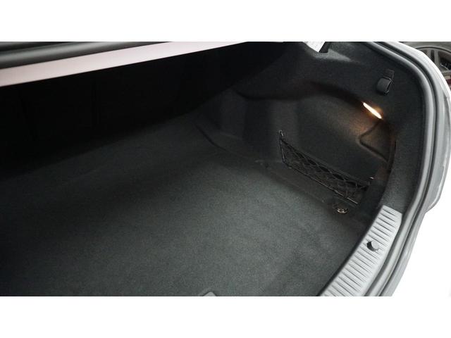 C43 4マチック エクスクルーシブPKG 新品H&Rダウンサス・ZEES Schllenzerマフラー・パノラミックスライディングルーフ・STホイールスペーサー・AMG19AW・エアバランスPKG・レーダーセーフティ・禁煙車・記録簿(74枚目)