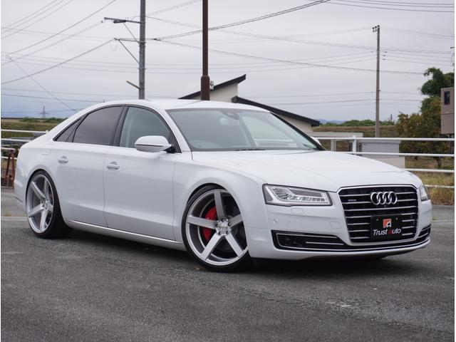 A8 3.0TFSIクワトロ  V6スーパーチャージャー VOSSEN CV3-R 22AW・ロワリングキット・レッドブレーキキャリパー・BOSEサウンド・ヘッドレストモニター・純正ナビ・地デジ・全周囲カメラ・アクティブクルーズコントロール・LEDヘッド(2枚目)