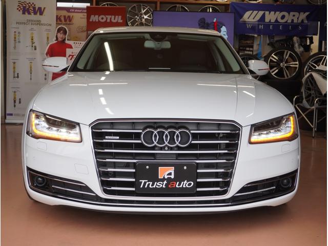 A8 3.0TFSIクワトロ  V6スーパーチャージャー VOSSEN CV3-R 22AW・ロワリングキット・レッドブレーキキャリパー・BOSEサウンド・ヘッドレストモニター・純正ナビ・地デジ・全周囲カメラ・アクティブクルーズコントロール・LEDヘッド(17枚目)