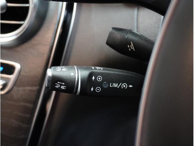 Ｃクラスステーションワゴン Ｃ２００　ステーションワゴン　スポーツ　レーダーセーフティＰＫＧ・ルーフ　ルーフレール　ドアミラー　カスタムブラックペイント・ＡＭＧ１８ＡＷ・ＬＥＤヘッド・エアサス・ヘッドアップディスプレイ・純正ＨＤＤナビ・地デジ・Ｂカメラ・純正ドラレコ（31枚目）