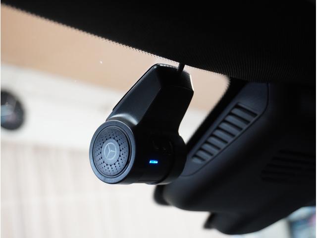 Ｃクラスステーションワゴン Ｃ２００　ステーションワゴン　スポーツ　レーダーセーフティＰＫＧ・ルーフ　ルーフレール　ドアミラー　カスタムブラックペイント・ＡＭＧ１８ＡＷ・ＬＥＤヘッド・エアサス・ヘッドアップディスプレイ・純正ＨＤＤナビ・地デジ・Ｂカメラ・純正ドラレコ（38枚目）