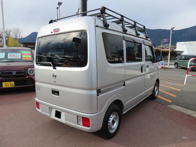 日産 ＮＶ１００クリッパーバン