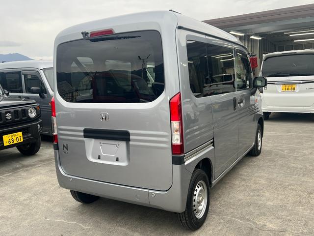 Ｎ－ＶＡＮ Ｇ　４ＷＤ　両側スライドドア　レーンアシスト　クルーズコントロール　オートライト　衝突被害軽減ブレーキ　ＡＢＳ　横滑り防止　ライトレベライザー　オートエアコン　運転席エアバッグ　走行距離２．１万キロ（6枚目）