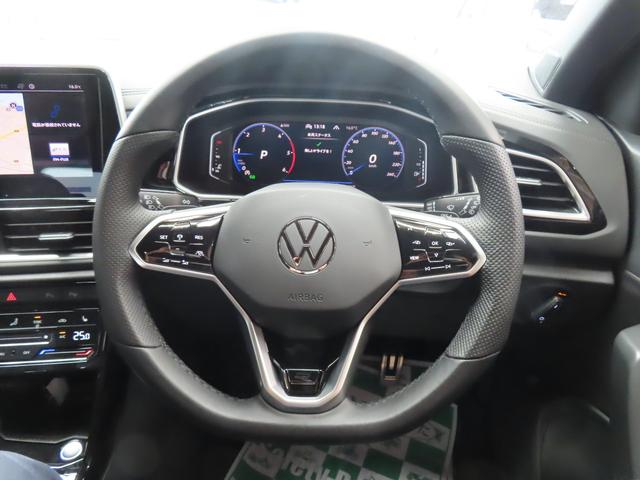 T-ロック TDI Rライン バックカメラ オートクルーズコントロール 衝突被害軽減システム ナビ LEDヘッドランプ アルミホイール スマートキー シートヒーター AT 盗難防止システム ABS ESC エアコン(2枚目)