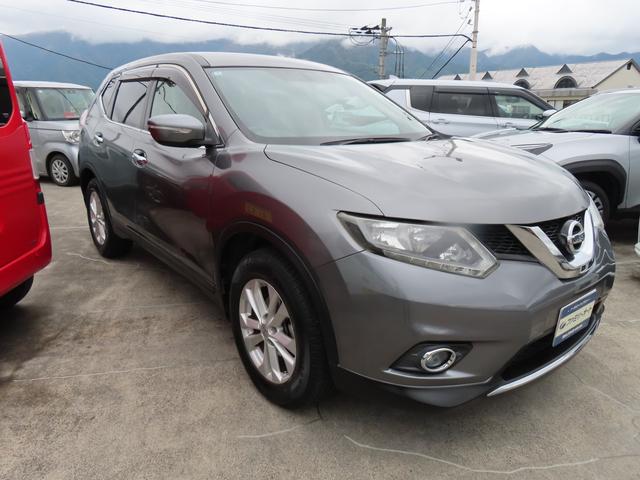 エクストレイル ２０Ｘ　ＥＴＣ　バックカメラ　ナビ　ＴＶ　オートライト　アルミホイール　スマートキー　アイドリングストップ　電動格納ミラー　シートヒーター　ＣＶＴ　盗難防止システム　衝突安全ボディ　ＣＤ　ＤＶＤ再生　ＵＳＢ（17枚目）