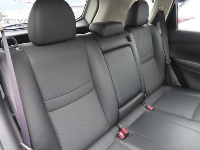 エクストレイル ２０Ｘ　ＥＴＣ　バックカメラ　ナビ　ＴＶ　オートライト　アルミホイール　スマートキー　アイドリングストップ　電動格納ミラー　シートヒーター　ＣＶＴ　盗難防止システム　衝突安全ボディ　ＣＤ　ＤＶＤ再生　ＵＳＢ（25枚目）