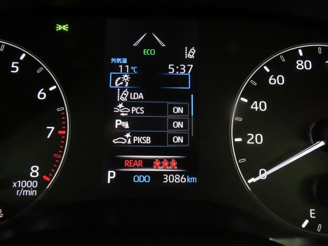 ヤリス Ｘ　ドライブレコーダー　バックカメラ　クリアランスソナー　レーンアシスト　衝突被害軽減システム　オートライト　スマートキー　ＣＶＴ　盗難防止システム　衝突安全ボディ　ＡＢＳ　ＥＳＣ　ＵＳＢ（12枚目）