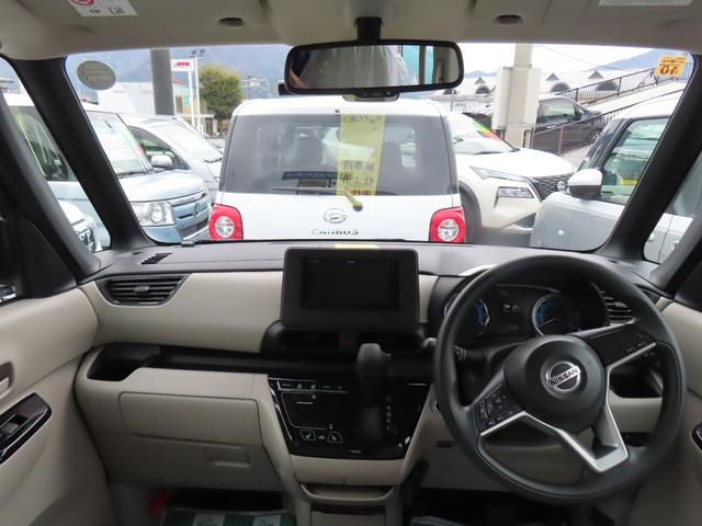 ルークス Ｘ　４ＷＤ　ＥＴＣ　全周囲カメラ　両側スライド・片側電動　クリアランスソナー　衝突被害軽減システム　オートマチックハイビーム　スマートキー　アイドリングストップ　シートヒーター　ＣＶＴ　盗難防止システム（4枚目）