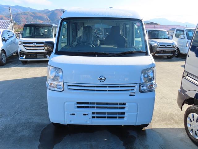 ＮＶ１００クリッパーバン ＤＸ　４ＷＤ　ＡＴ　両側スライドドア　ＥＳＣ　エアコン　運転席エアバッグ　助手席エアバッグ（10枚目）