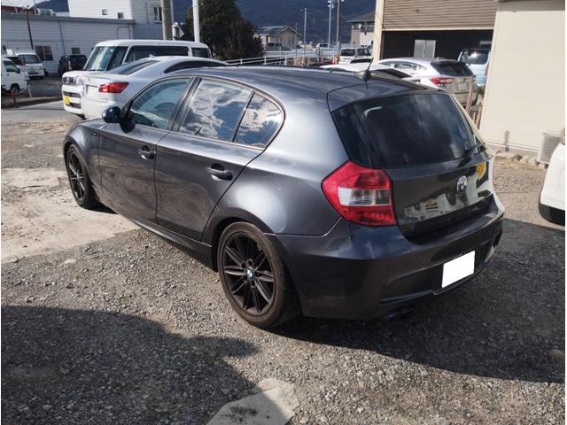 １シリーズ １３０ｉ　Ｍスポーツ　１３０ｉ　Ｍスポーツ　６ＭＴ　車検Ｒ７／１１　純正ＨＤＤナビ　ＣＤ　ＭＤ　ＨＩＤヘッドランプ　　レザーシート　パワーシート　オートエアコン　ＵＶカットガラス　盗難防止システム　保証書　取説　記録簿（11枚目）