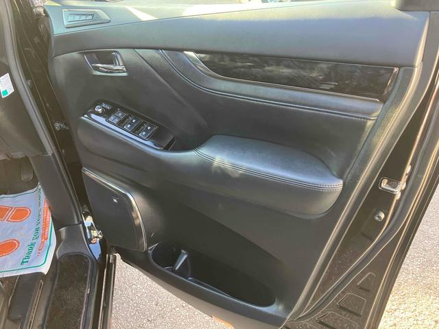 お車の知識がなくても大丈夫です!皆様のご来店をスタッフ一同、心よりお待ちしております。