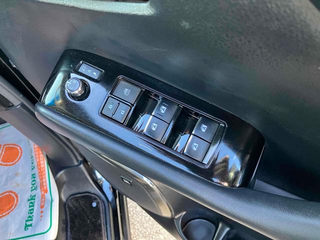 この度は当店のお車をご覧になっていただき、誠にありがとうございます。ぜひじっくりとご検討下さい。気軽にお問合せ・お見積りお待ちしております。