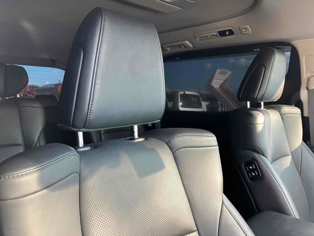 この度は当店のお車をご覧になっていただき、誠にありがとうございます。ぜひじっくりとご検討下さい。気軽にお問合せ・お見積りお待ちしております。