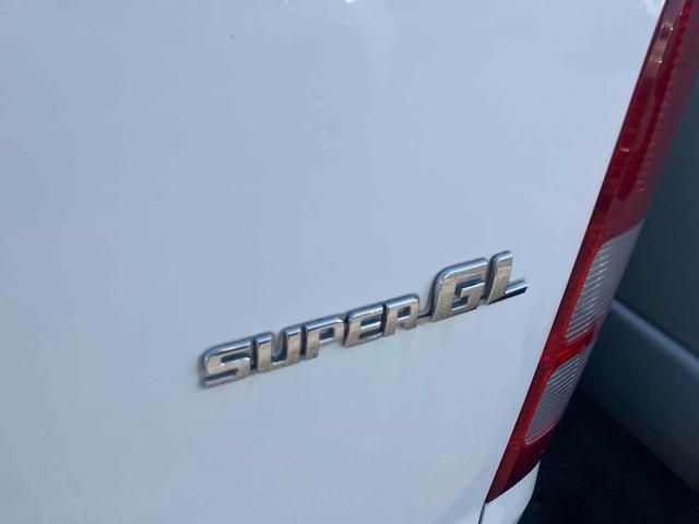 ハイエースバン ロングスーパーＧＬ　ローダウン　ＥＴＣ　ナビＴＶ　クリアランスソナー　両側スライドドア　キーレス　電動格納ミラー　アルミホイール　ＣＤ　ＤＶＤ再生　ＵＳＢ　ミュージックプレイヤー接続可　Ｂｌｕｅｔｏｏｔｈ　エアコン（11枚目）