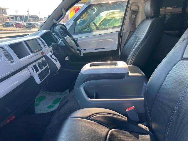 ハイエースバン ロングスーパーＧＬ　ローダウン　ＥＴＣ　ナビＴＶ　クリアランスソナー　両側スライドドア　キーレス　電動格納ミラー　アルミホイール　ＣＤ　ＤＶＤ再生　ＵＳＢ　ミュージックプレイヤー接続可　Ｂｌｕｅｔｏｏｔｈ　エアコン（20枚目）