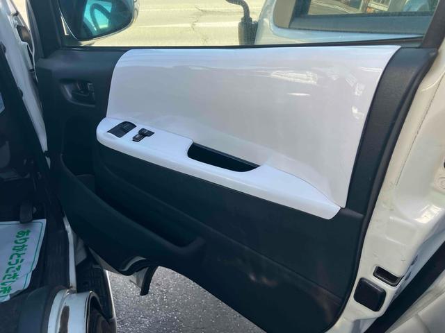 ハイエースバン ロングスーパーＧＬ　ローダウン　ＥＴＣ　ナビＴＶ　クリアランスソナー　両側スライドドア　キーレス　電動格納ミラー　アルミホイール　ＣＤ　ＤＶＤ再生　ＵＳＢ　ミュージックプレイヤー接続可　Ｂｌｕｅｔｏｏｔｈ　エアコン（31枚目）