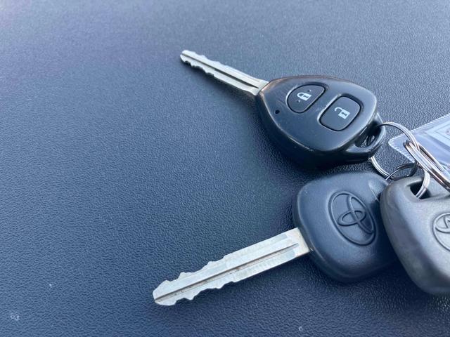 ハイエースバン ロングスーパーＧＬ　ローダウン　ＥＴＣ　ナビＴＶ　クリアランスソナー　両側スライドドア　キーレス　電動格納ミラー　アルミホイール　ＣＤ　ＤＶＤ再生　ＵＳＢ　ミュージックプレイヤー接続可　Ｂｌｕｅｔｏｏｔｈ　エアコン（48枚目）