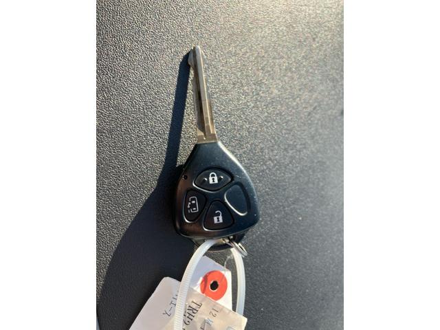 ハイエースワゴン DX 4WD 4列シート 10人乗り ガソリン車 オートスライドドア Wエアコン Wエアバッグ ABS ラジオ キーレス(45枚目)