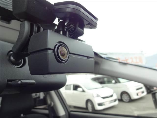 1.6GTアイサイト 4WD 純正ビルトインSDナビ フルセグ Bカメラ アイサイトVer3 全車速追従クルーズ パドルシフト LEDヘッドライト ビルトインETC 前席パワーシート コーナーソナー アイドリングストップ(16枚目)