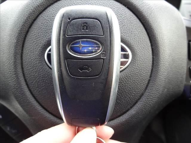 1.6GTアイサイト 4WD 純正ビルトインSDナビ フルセグ Bカメラ アイサイトVer3 全車速追従クルーズ パドルシフト LEDヘッドライト ビルトインETC 前席パワーシート コーナーソナー アイドリングストップ(17枚目)