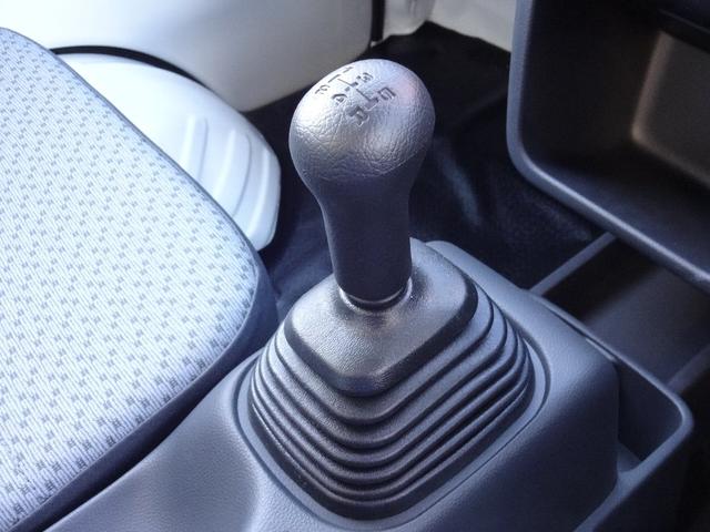 KCエアコン・パワステ 届出済未使用車 切替4WD 純正AM/FMラジオ ヘッドライトレベライザー エアコン パワステ(44枚目)