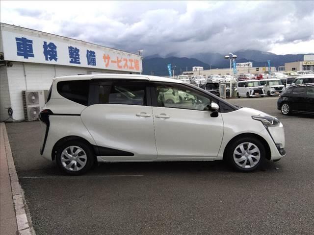 シエンタ Ｇクエロ☆セーフティセンス☆ナビ☆バックカメラ☆両側電動ドア　☆トヨタセーフティセンス☆ナビ☆Ｂｌｕｅｔｏｏｔｈ☆バックカメラ☆ドラレコ☆ビルトインＥＴＣ☆ＬＥＤライト☆フォグ☆両側電動ドア☆ハーフレザーシート☆プリクラッシュ☆クリアランスソナー☆試乗できます☆（5枚目）