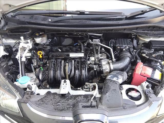 フィット １３Ｇ・Ｆパッケージ☆Ｂｌｕｅｔｏｏｔｈ☆走行２．７万ｋｍ☆　禁煙車☆ナビ☆Ｂｌｕｅｔｏｏｔｈ接続☆ＤＶＤ再生☆バックカメラ☆ＥＴＣ☆前後ドライブレコーダー☆ＥＣＯＮ☆ミラーウィンカー☆電動格納ミラー☆プッシュスタート☆スマートキー☆走行２．７万ｋｍ☆試乗ＯＫ☆（19枚目）