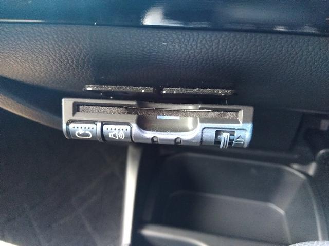 フィット １３Ｇ・Ｆパッケージ☆Ｂｌｕｅｔｏｏｔｈ☆走行２．７万ｋｍ☆　禁煙車☆ナビ☆Ｂｌｕｅｔｏｏｔｈ接続☆ＤＶＤ再生☆バックカメラ☆ＥＴＣ☆前後ドライブレコーダー☆ＥＣＯＮ☆ミラーウィンカー☆電動格納ミラー☆プッシュスタート☆スマートキー☆走行２．７万ｋｍ☆試乗ＯＫ☆（54枚目）