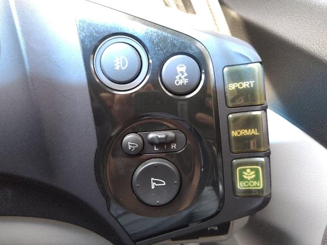 ＣＲ－Ｚ α☆１オーナー☆６速ＭＴ☆ナビ☆バックカメラ☆スカイルーフ☆　☆ワンオーナー☆６速ＭＴ☆スカイルーフ☆無限リアスポイラー☆ナビ☆ＴＶ☆ＤＶＤ／ＣＤ再生☆バックカメラ☆ＥＴＣ☆クルーズコントロール☆ＥＣＯＮ☆ＳＰＯＲＴモード☆ソナー☆純正アルミ☆走行２．５万ｋｍ☆（61枚目）
