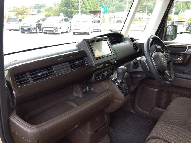 Ｎ－ＢＯＸ Ｌ・ターボコーディネートスタイル☆２トーン☆走行２．１万ｋｍ　１オーナー☆ターボ☆２トーン☆ナビ☆Ｂｌｕｅｔｏｏｔｈ☆バックカメラ☆前後ドラレコ☆シートヒーター☆ビルトインＥＴＣ２．０☆パドルシフト☆両側電動ドア☆ＬＥＤライト☆ホンダセンシング☆ＡＣＣ☆試乗ＯＫ（35枚目）