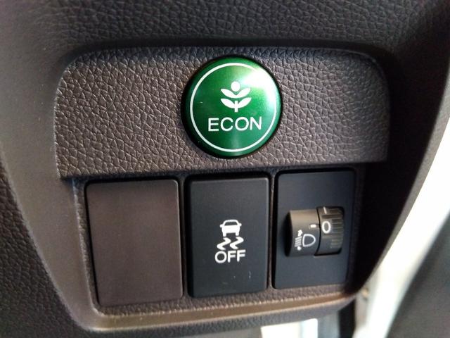 Ｎ－ＯＮＥ スタンダード☆１オナ☆ナビ☆Ｂｌｕｅｔｏｏｔｈ接続☆試乗ＯＫ　１オナ☆ナビ☆Ｂｌｕｅｔｏｏｔｈオーディオ☆ＣＤ再生☆ＥＴＣ☆アイドリングストップ☆ＶＳＡ☆スマートキー☆プッシュスタート☆ヘッドライトレベリングダイヤル☆純正マット☆バイザー☆走行４万キロ☆試乗ＯＫ（62枚目）