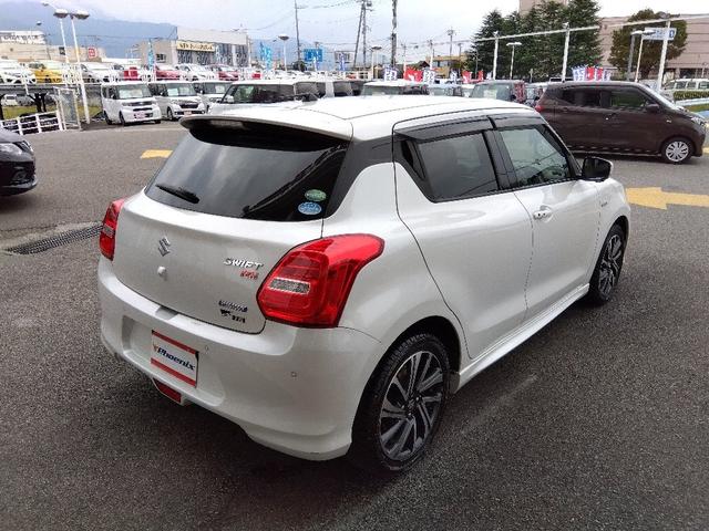 SUZUKI SWIFT HYBRID RS