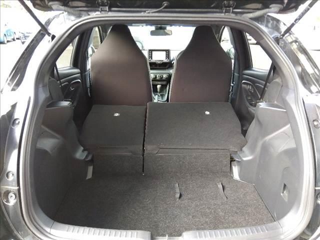 ヤリス Ｘ☆トヨタセーフティセンス☆ナビ☆Ｂｌｕｅｔｏｏｔｈ接続☆　トヨタセーフティセンス☆ナビ☆Ｂｌｕｅｔｏｏｔｈ☆バックカメラ☆ビルトインＥＴＣ☆オートライト☆プリクラッシュ☆ブラインドスポットモニター☆クリアランスソナー☆スマートキー☆プッシュスタート☆試乗ＯＫ（11枚目）