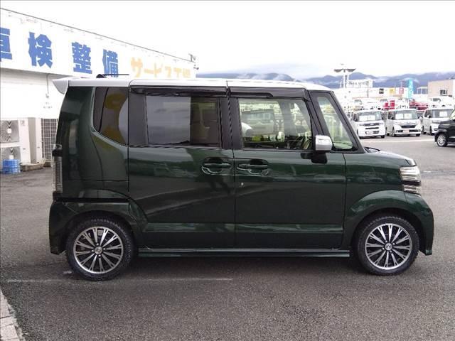 ☆2トーン☆ナビ☆TV☆Bluetooth☆バックカメラ☆ビルトインETC☆キセノンライト☆フォグ☆パワースライドドア☆アイドリングストップ☆黒塗装フロントグリル☆スマートキー☆Pスタート☆試乗OK☆