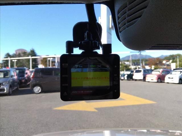 アルトラパンＬＣ Ｌ☆アップルカープレイ☆ＢＴ接続☆半革シート☆１．１万ｋｍ☆　セーフティサポート☆ディスプレイオーディオ☆Ｂｌｕｅｔｏｏｔｈ☆バックカメラ☆前後ドラレコ☆シートヒーター☆ＬＥＤオートライト☆アイドリングストップ☆ハーフレザーシート☆パーキングセンサー☆試乗ＯＫ☆（15枚目）